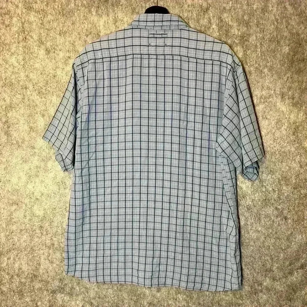 The North Face Plaid Short Sleeve Button Down - Large - Picture 4 of 6